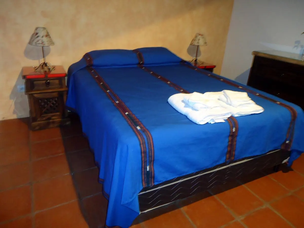 Bed and Breakfast Casa Elena Antigua